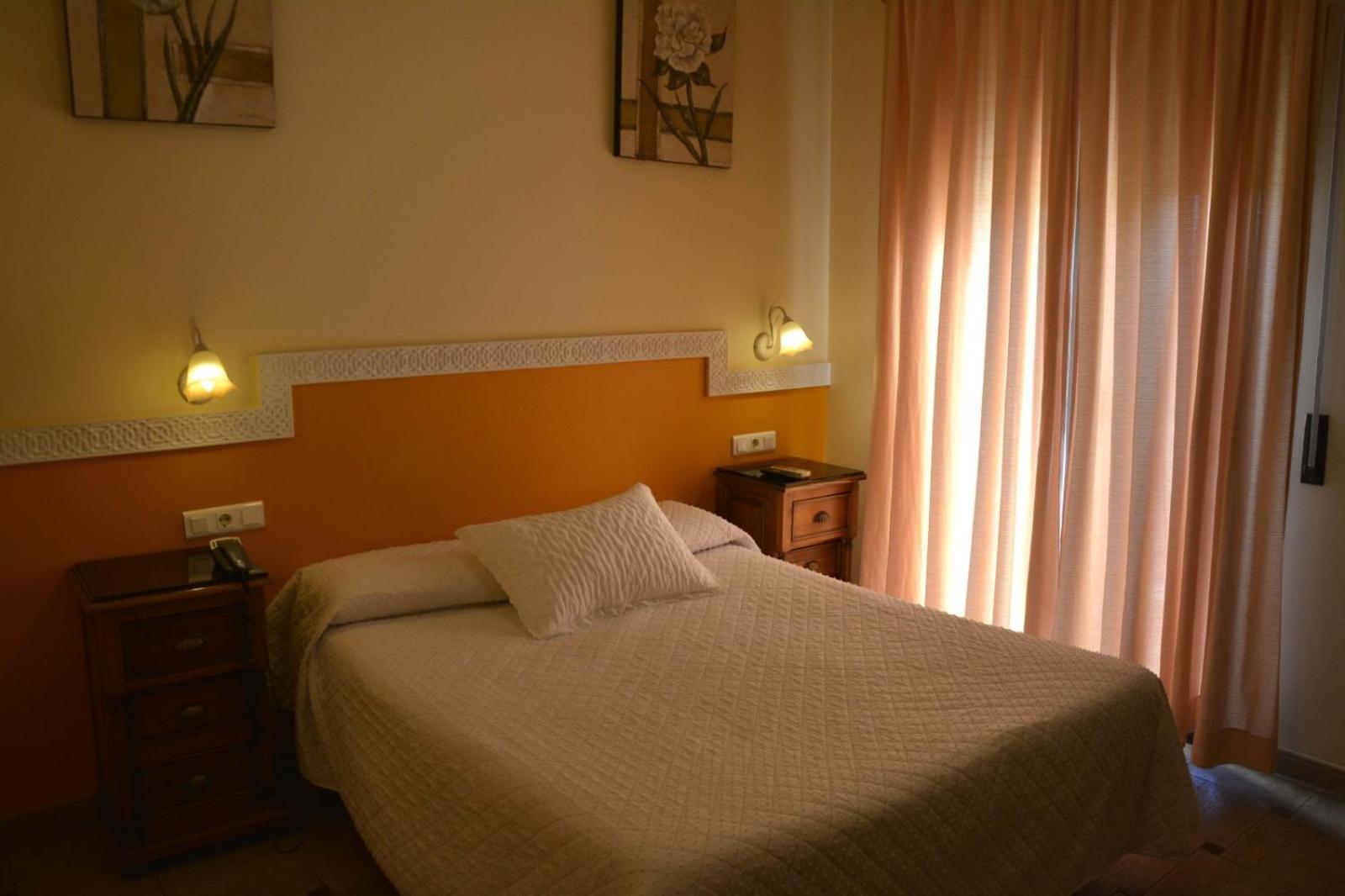 Hotel Sierra De Araceli Lucena Luaran gambar